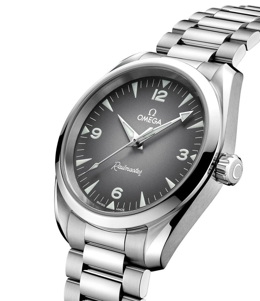 OMEGA Seamaster Railmaster 38mm Grey Dial Steel Bracelet Watch image number 1