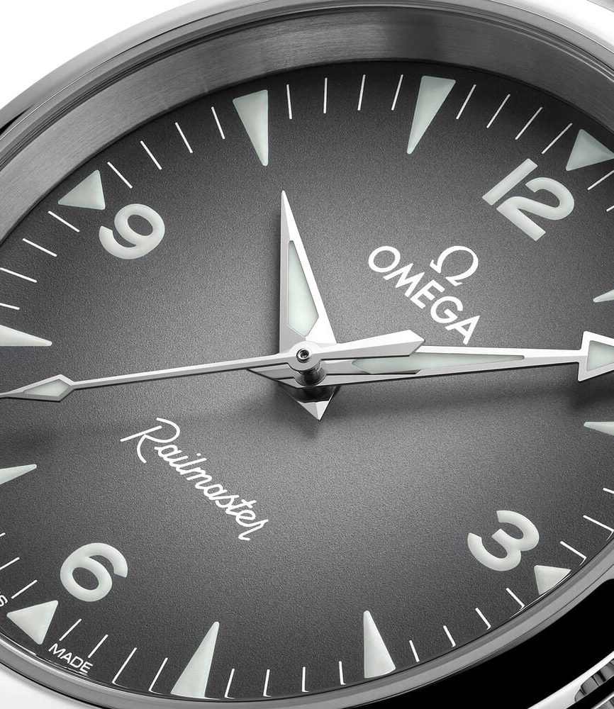 OMEGA Seamaster Railmaster 38mm Grey Dial Steel Bracelet Watch image number 2