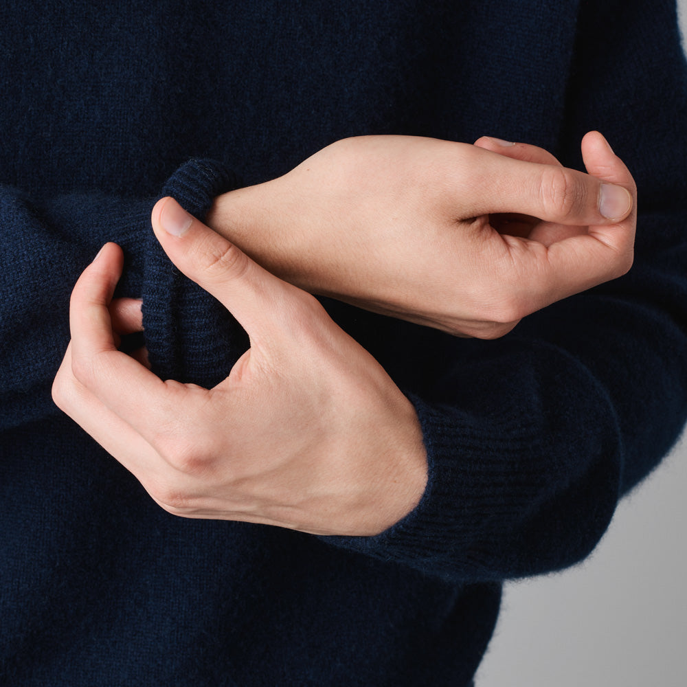 Merci - Pull en cachemire Claudio - Marine - Image 4